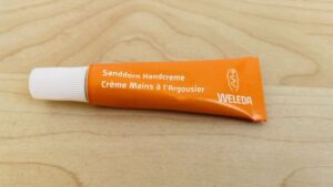 Tube Sanddorn Handcreme von Weleda in Reisegröße