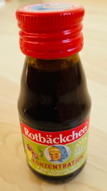 Konzentration im Prüfungs-Survival-Kit: Foto eines Vitamin Shots "Konzentration" von Rotbäckchen